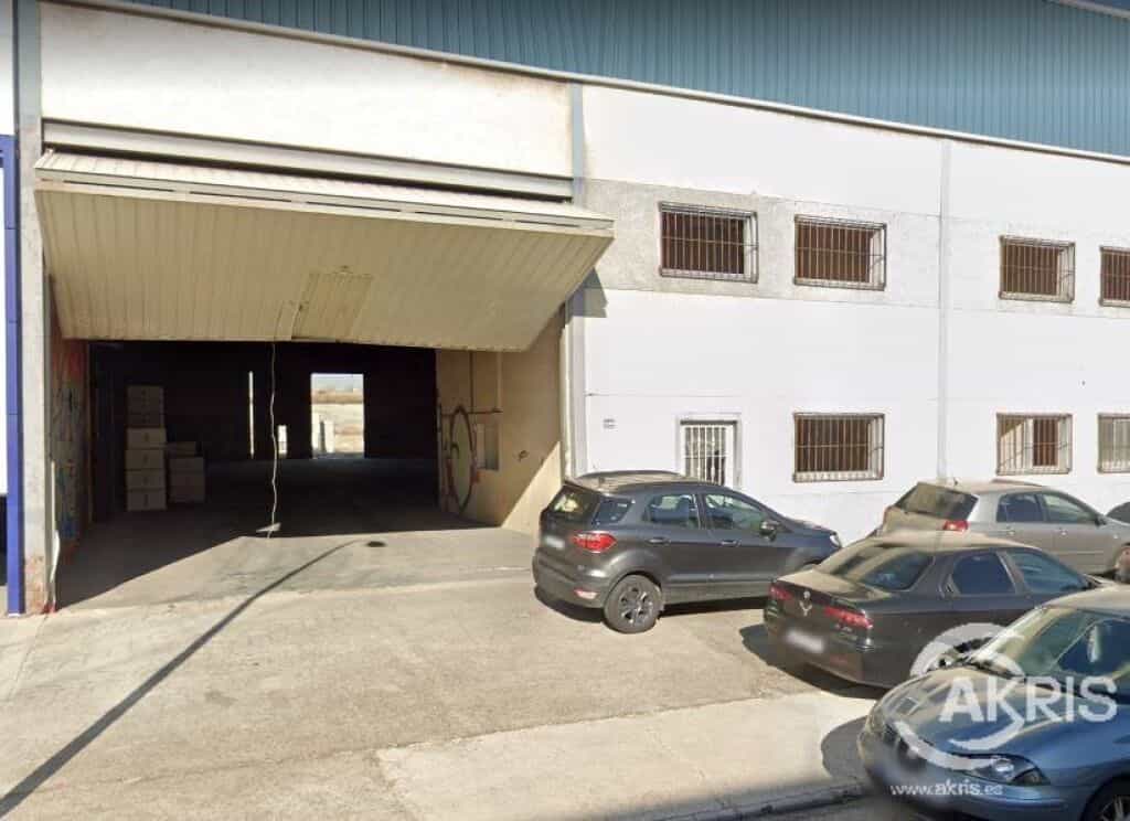 Przemysłowy w Yuncos, Castille-La Mancha 11519276