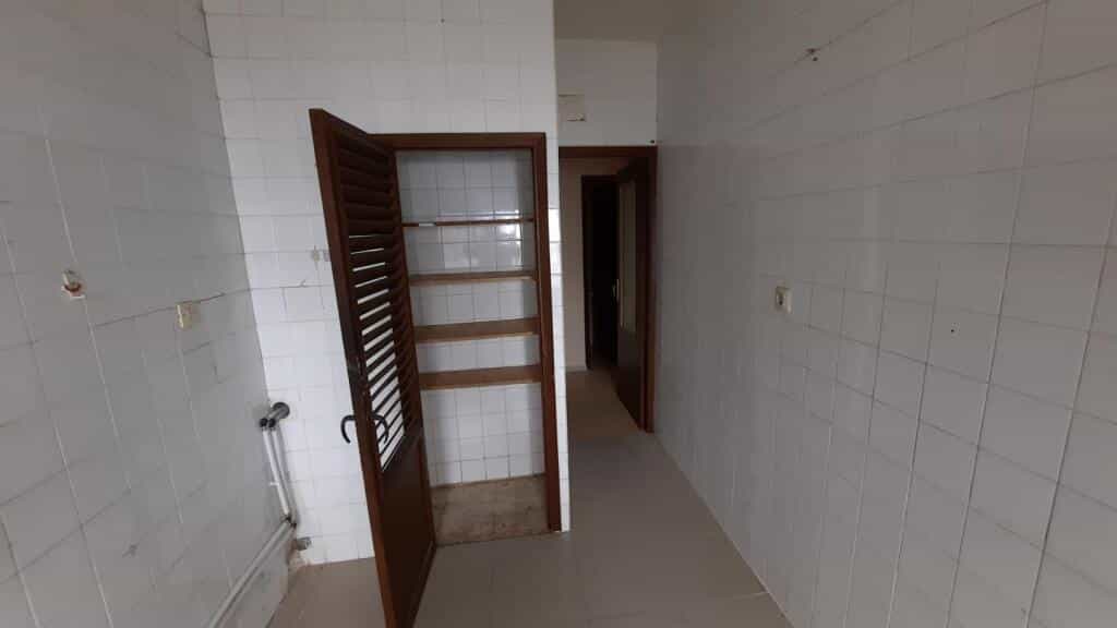 Квартира в Quintanar de la Orden, Castilla-La Mancha 11519278