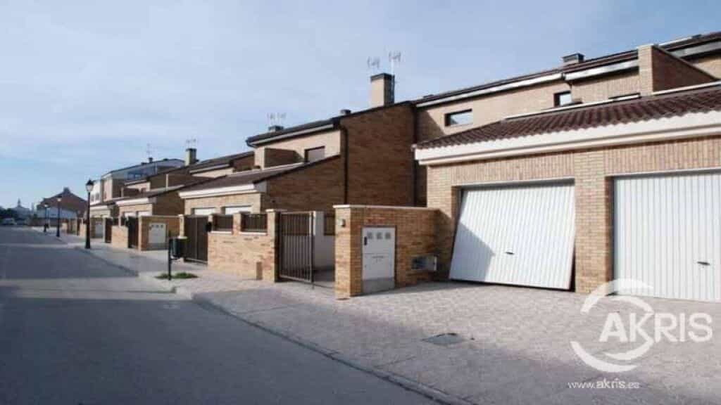 Huis in Ugena, Castilla-La Mancha 11519290