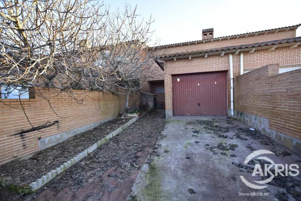 Rumah di Lominchar, Kastilia-La Mancha 11519418