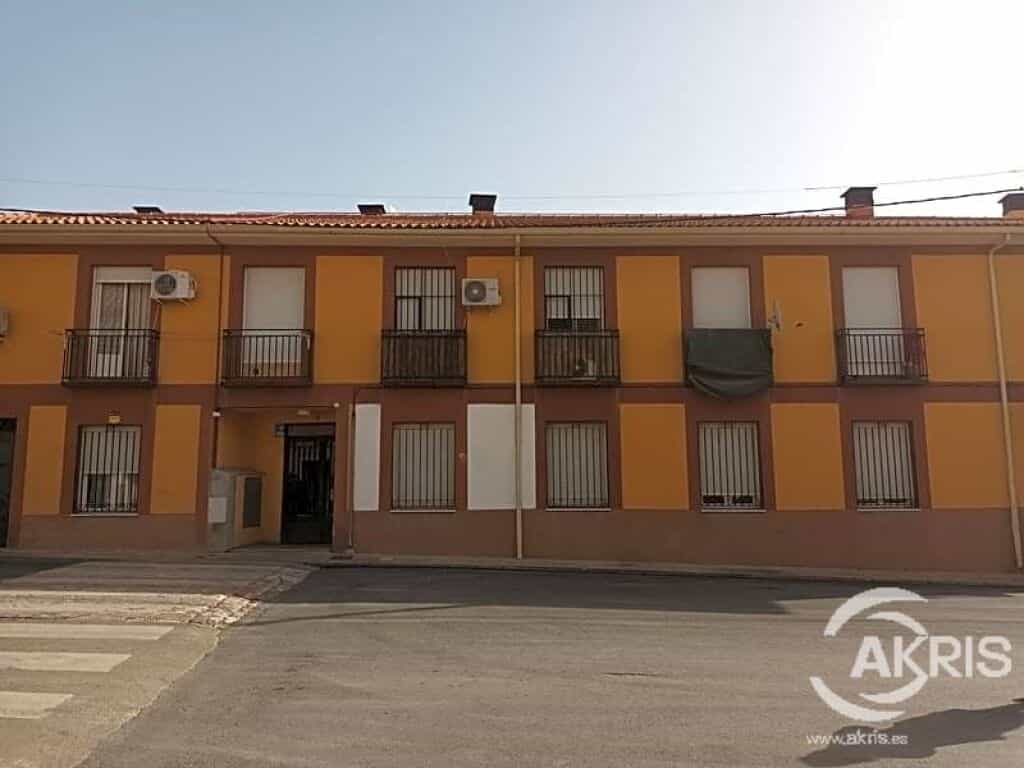 Ejerlejlighed i Yeles, Castille-La Mancha 11519477