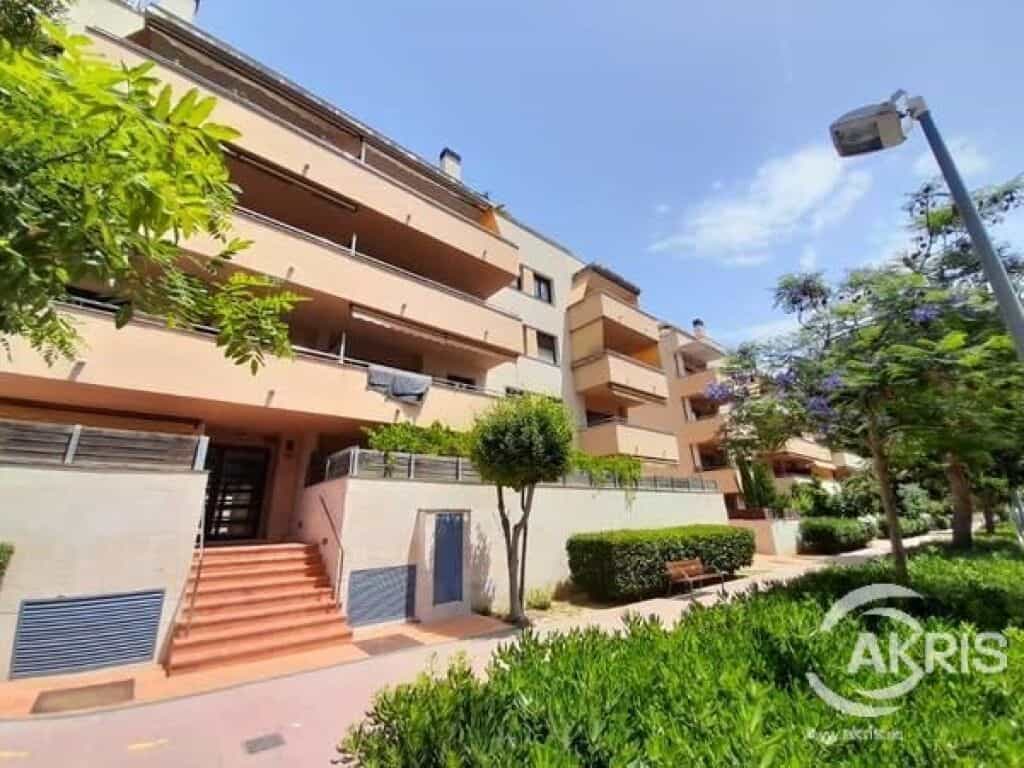 Condominium in Lloret de Mar, Catalunya 11519587