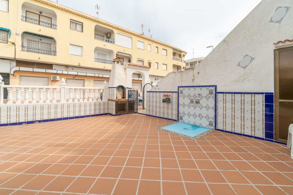 Condominium dans Torrevieja, Comunidad Valenciana 11519721