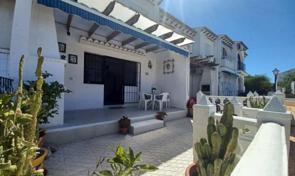 Casa nel Torrevieja, Comunidad Valenciana 11520879