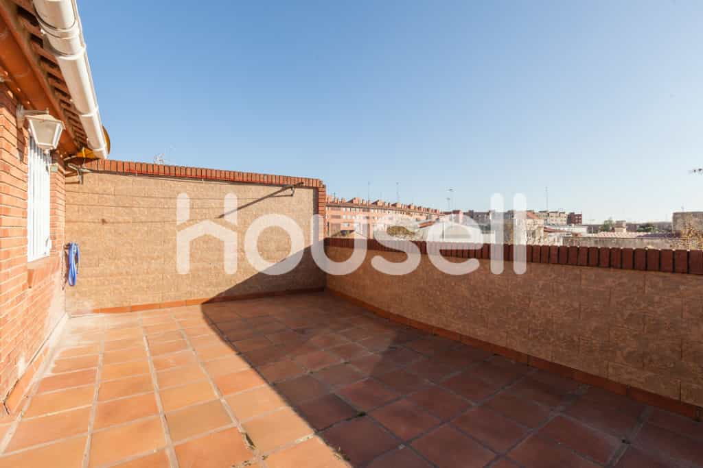 Huis in Sabadell, Catalunya 11520954
