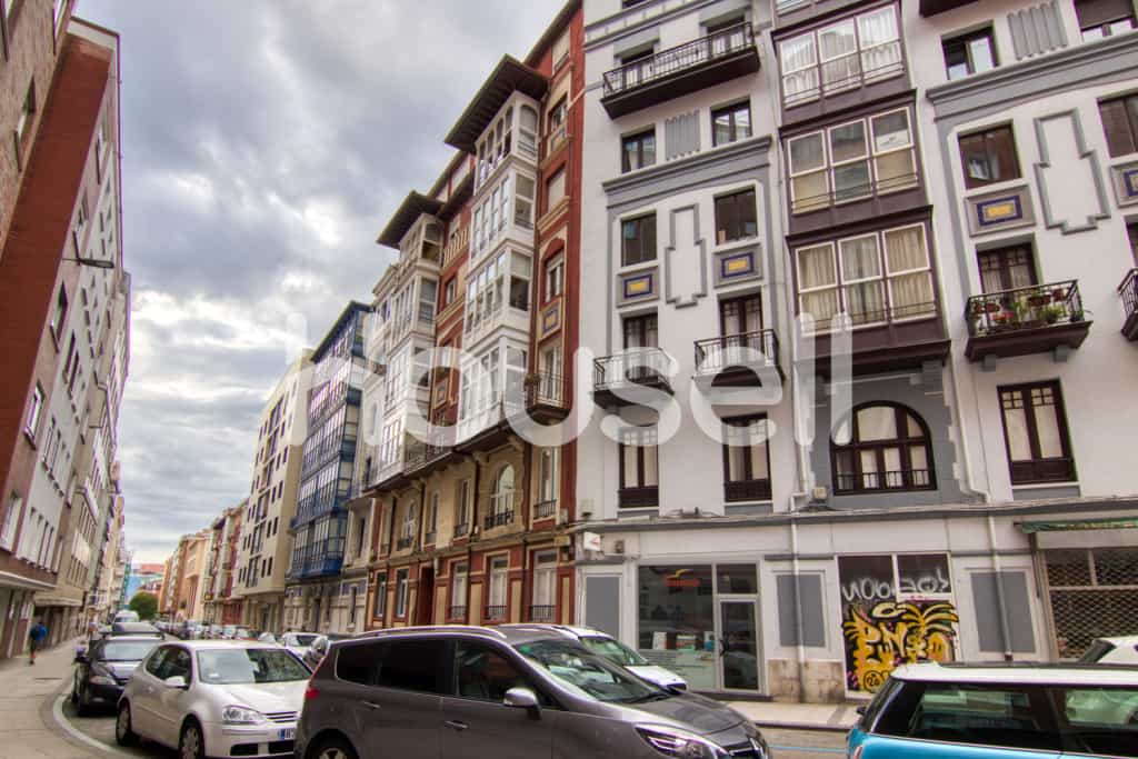 Condominium in Santander, Cantabria 11521040