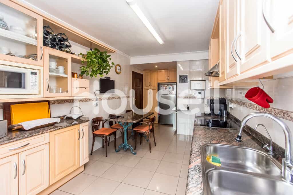 Condominium in Logrono, La Rioja 11521296