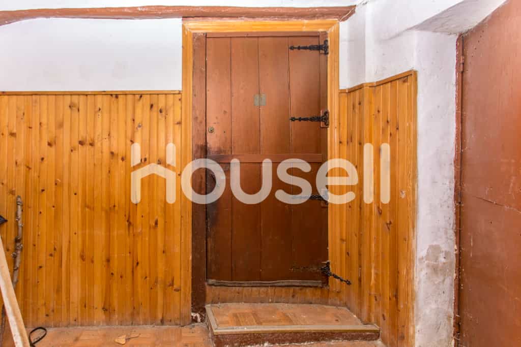 Будинок в Hornos de Moncalvillo, La Rioja 11521408