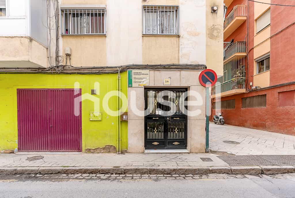 Condominium in Granada, Andalucía 11521425