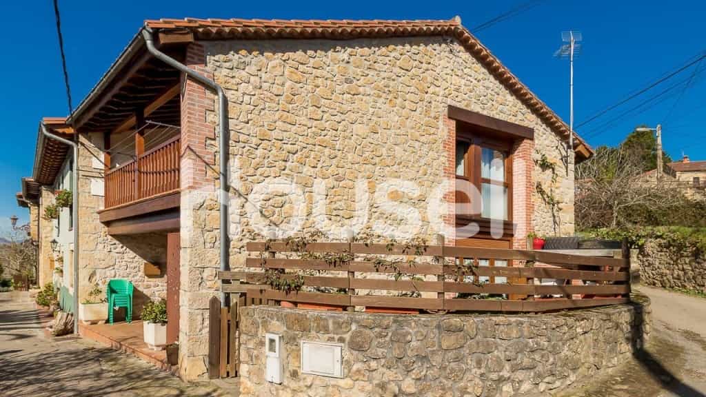 House in Luey, Cantabria 11521580