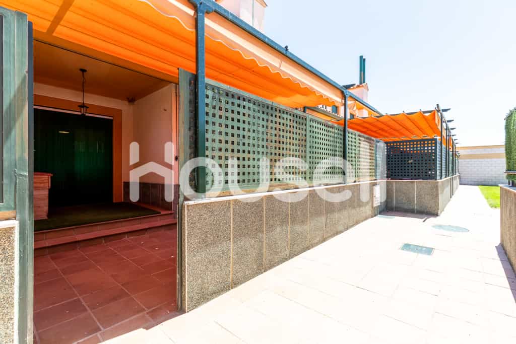 House in Talavera la Nueva, Castilla-La Mancha 11521602