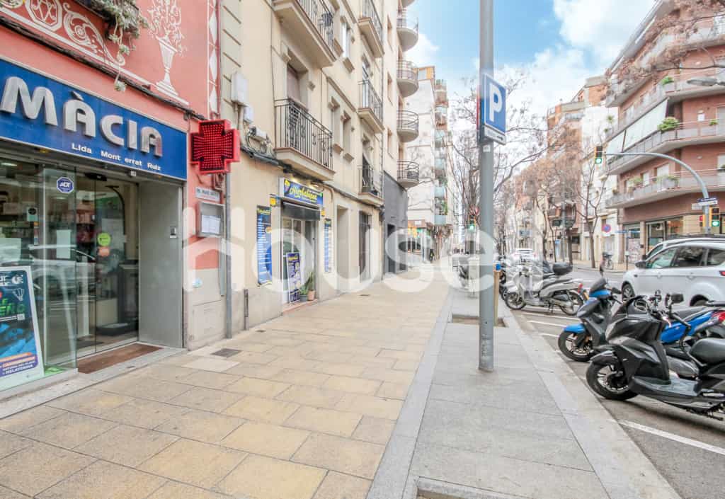 Condominium dans Barcelona, Catalunya 11521623