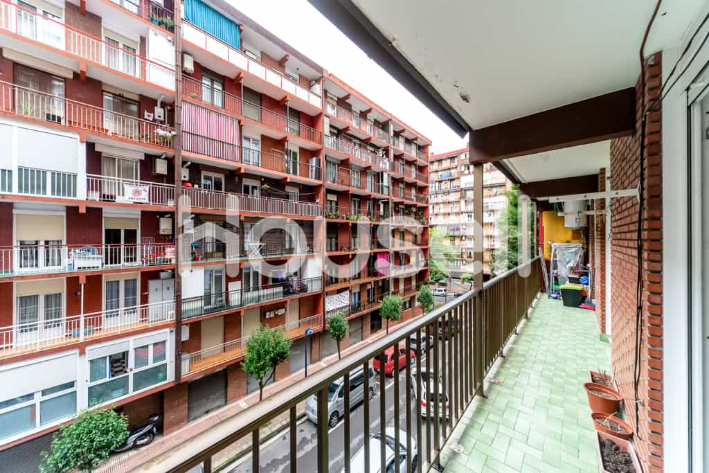 Condominium in Errenteria, Euskadi 11521709