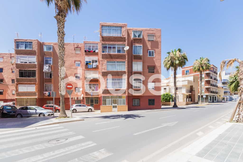 Eigentumswohnung im Adra, Andalucía 11521712