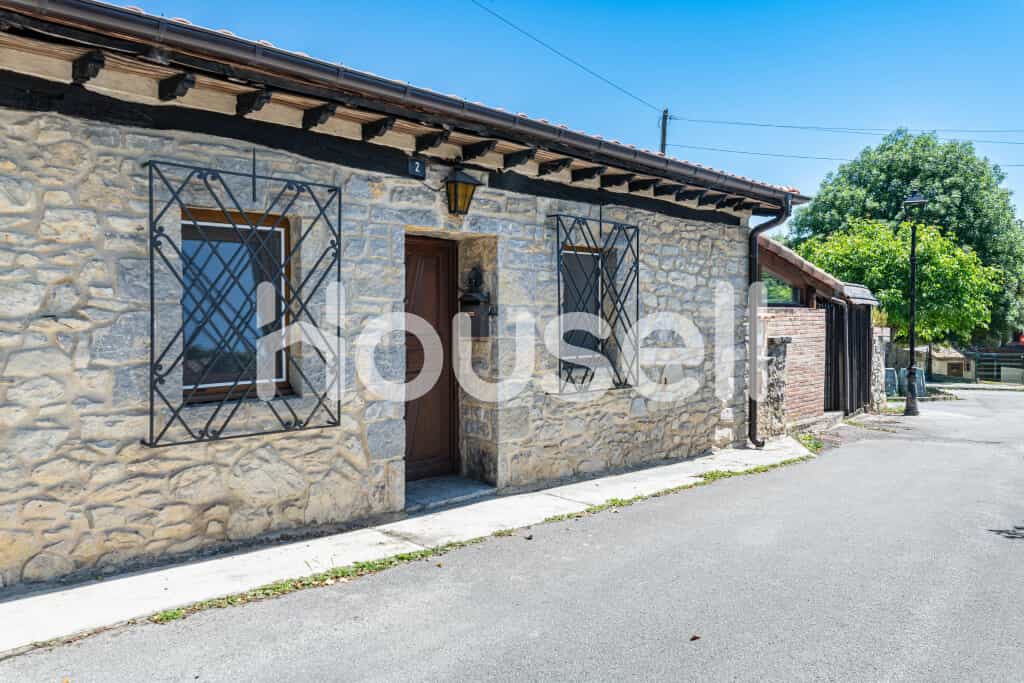House in Izarra, Euskadi 11521750