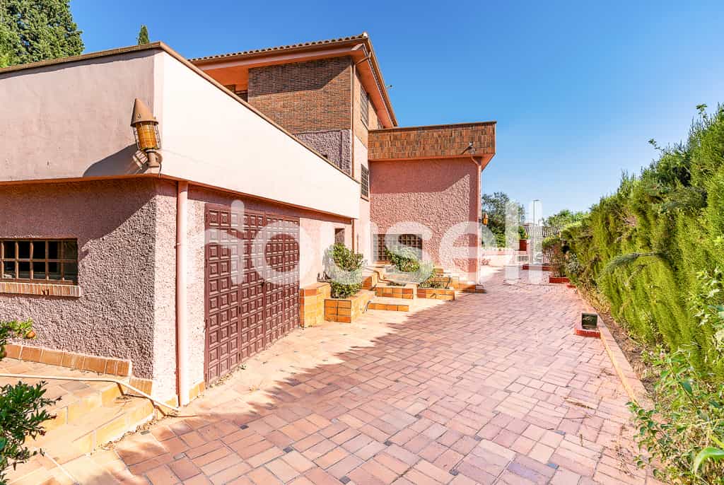 жилой дом в Albolote, Andalucía 11521804