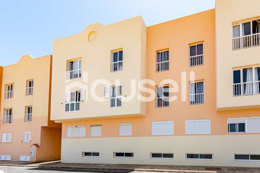 Condominium in Puerto del Rosario, Canarias 11521892