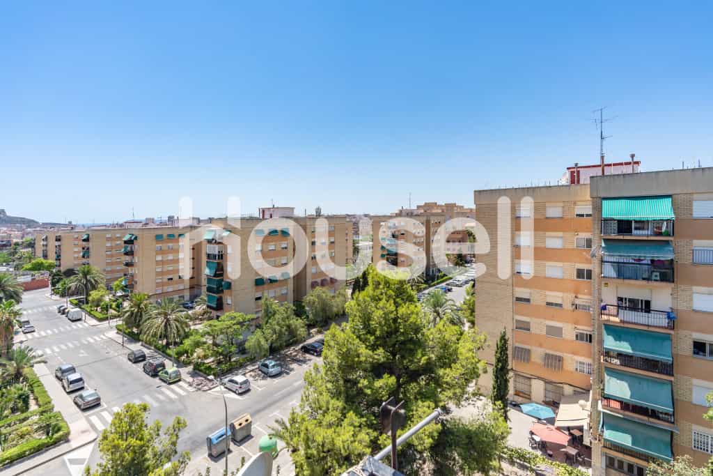 Квартира в Alicante (Alacant), Comunidad Valenciana 11521905