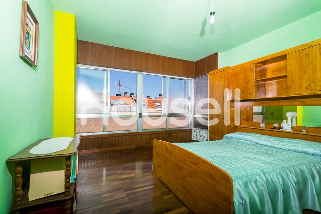Condominium in Arteijo, Galicia 11522082
