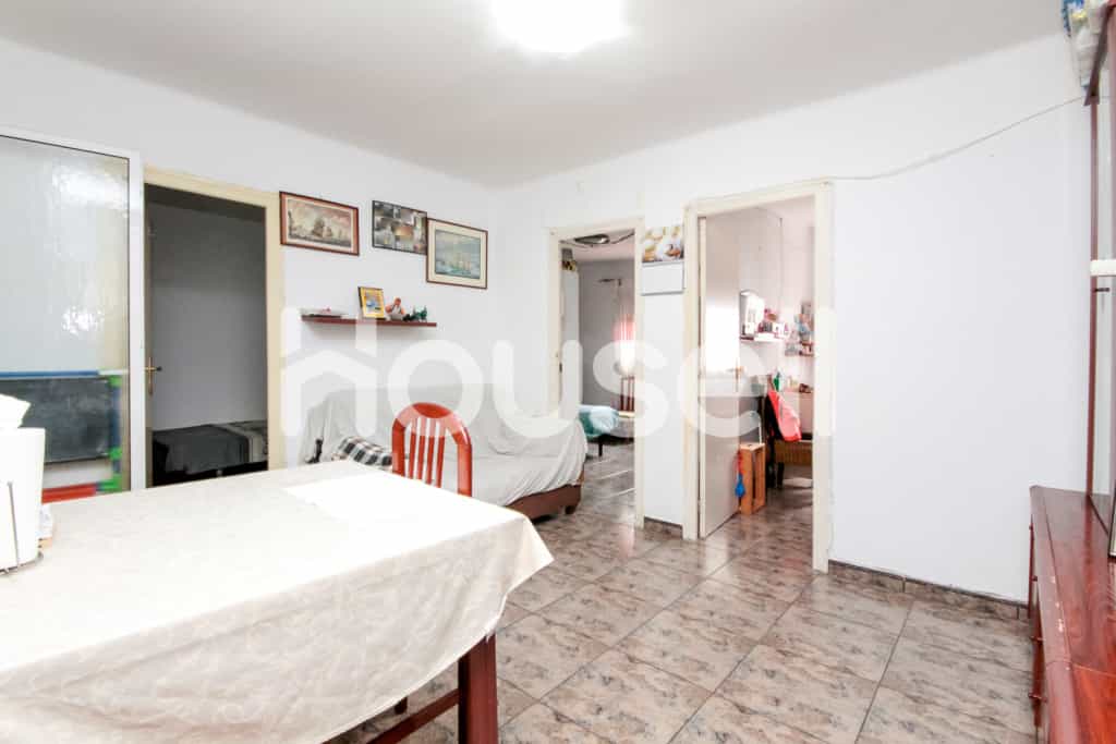 公寓 在 L'Hospitalet de Llobregat, Catalunya 11522167