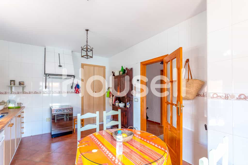 House in Recas, Castille-La Mancha 11522180