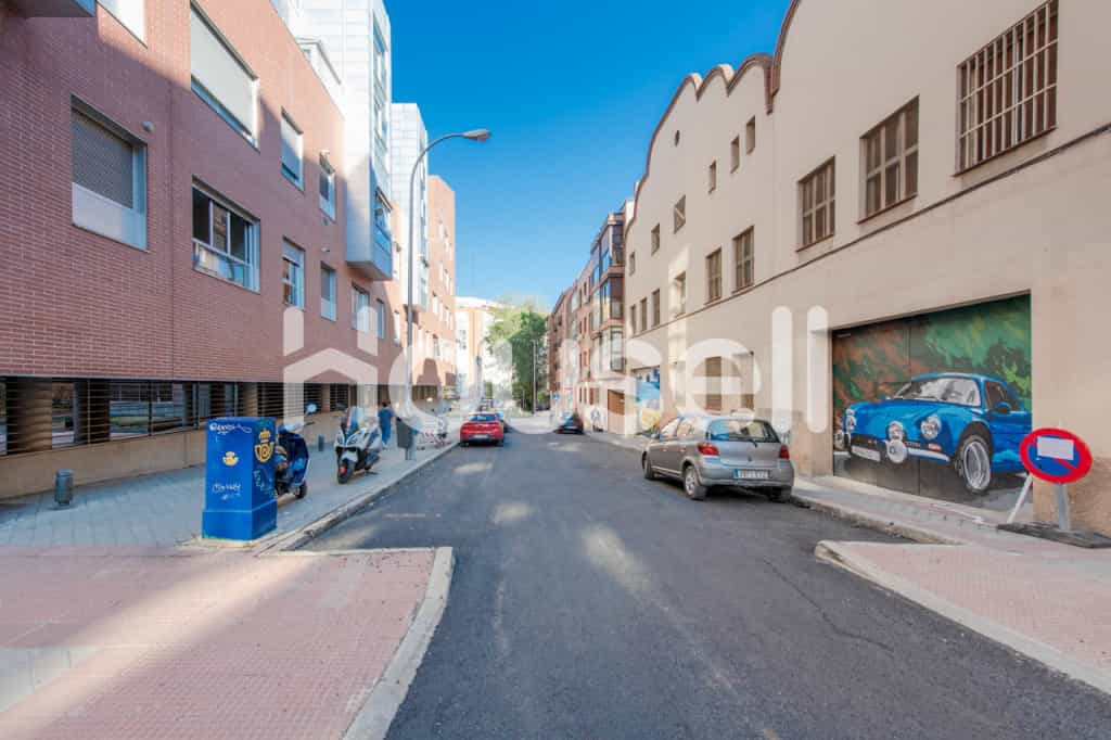 Condominium in Madrid, Comunidad de Madrid 11522258