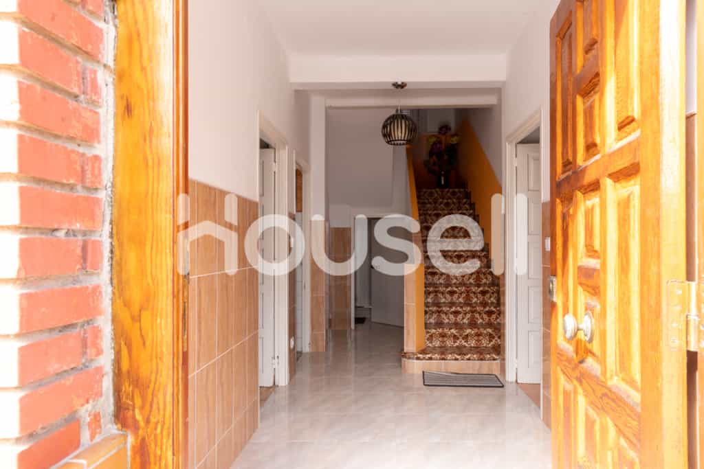 House in Trobajo del Cerecedo, Castille-Leon 11522286