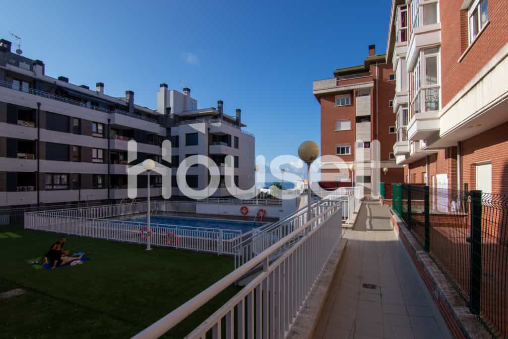 Condominium in Castro-Urdiales, Cantabria 11522320