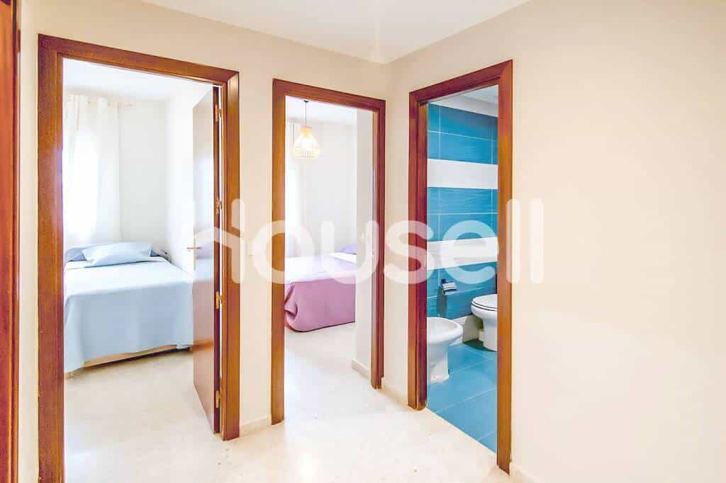 Condominium in Algeciras, Andalusia 11522335