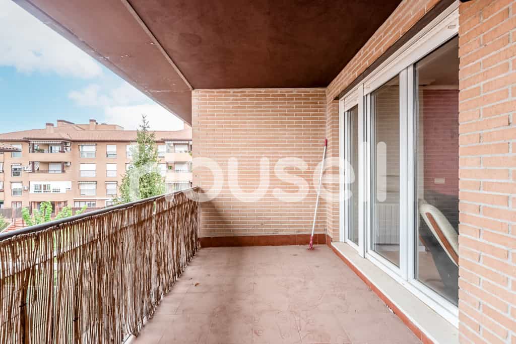 жилой дом в Гуманес де Мадрид, Мадрид 11522359
