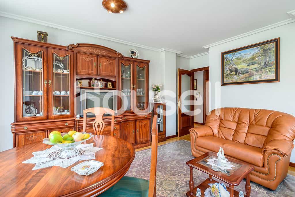 Condominium in Santa Ana, Asturias 11522386