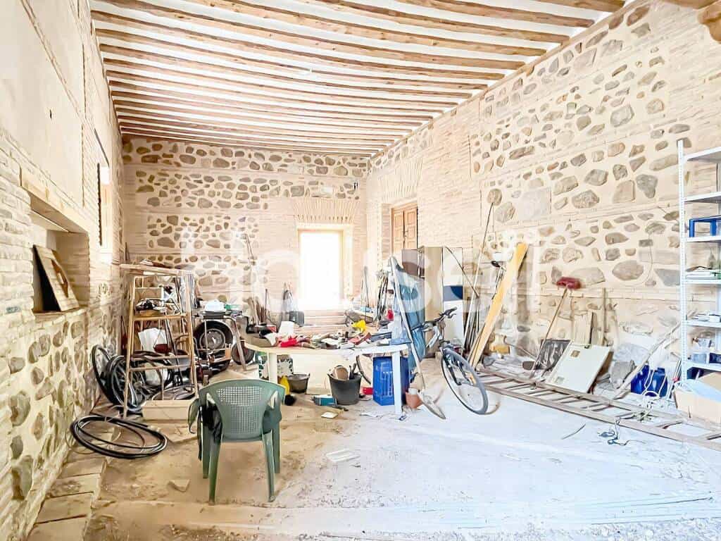 House in Nambroca, Castille-La Mancha 11522388