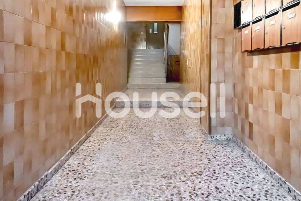 Condominium in Lleida, Catalunya 11522476