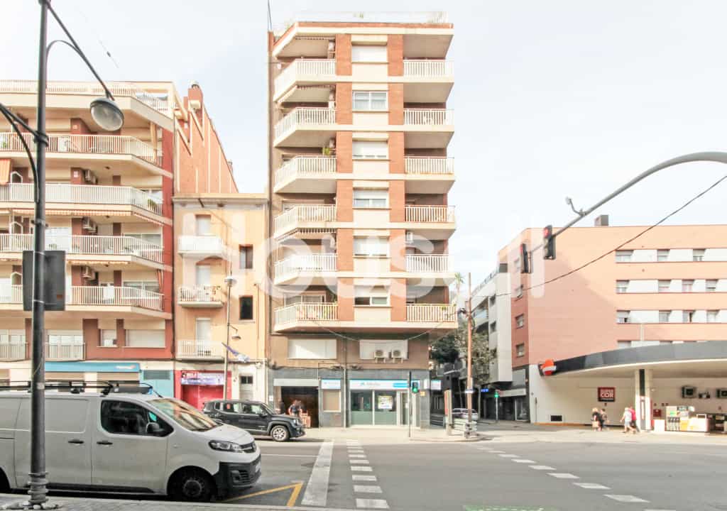 Eigentumswohnung im Badalona, Catalunya 11522479