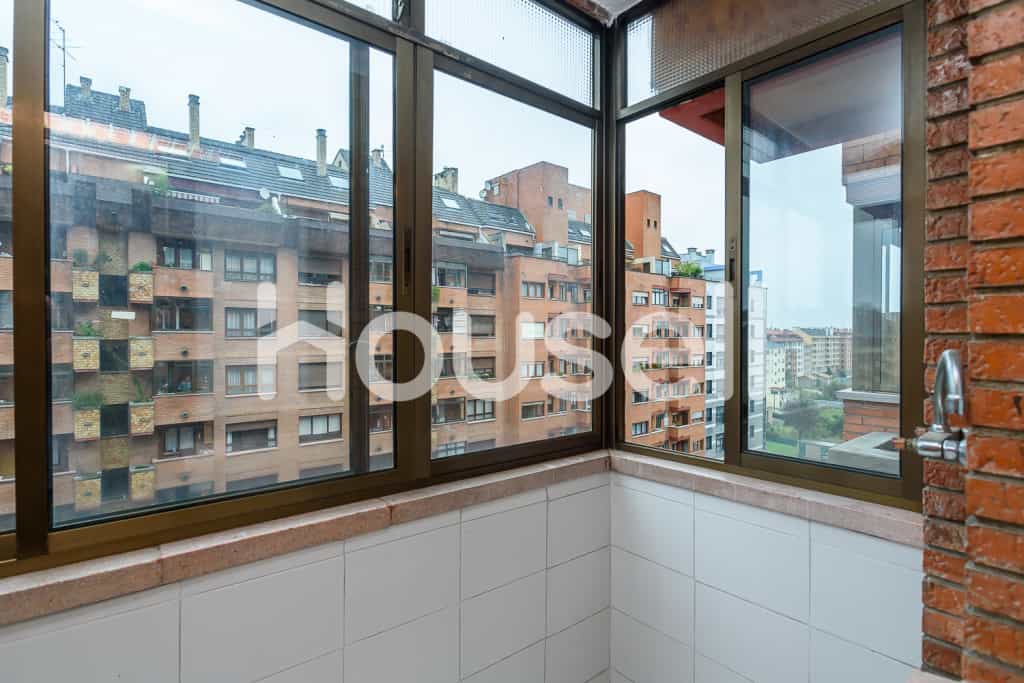 Condominium in Oviedo, Asturias 11522489