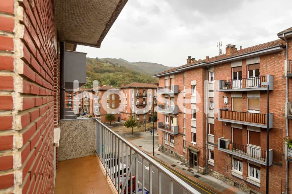 Condominium in Pola de Lena, Asturias 11522503