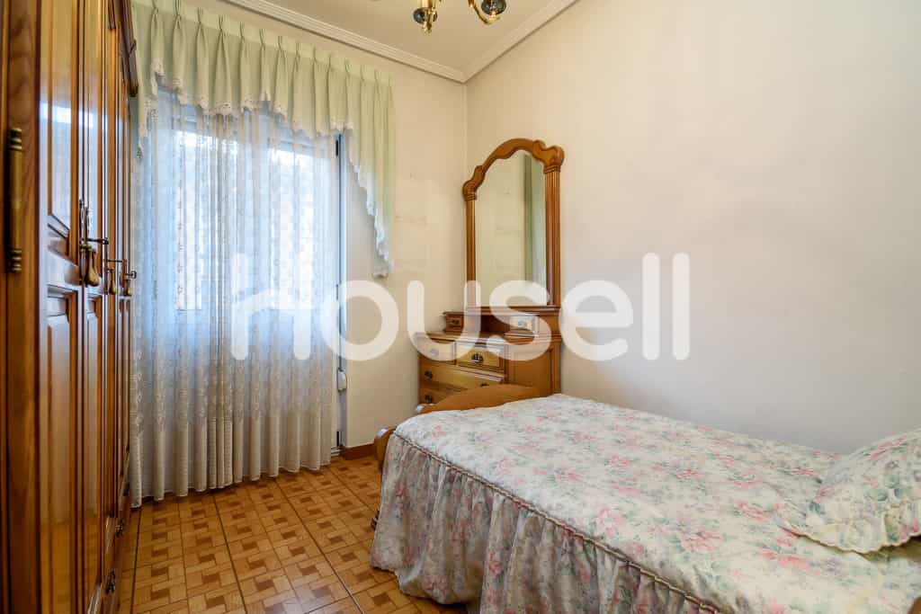 公寓 在 波拉·德·莉娜, 阿斯图里亚斯 11522503