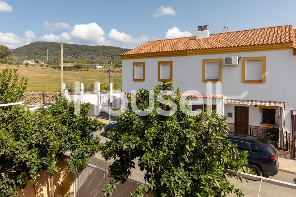Будинок в El Pedroso, Andalucía 11522523