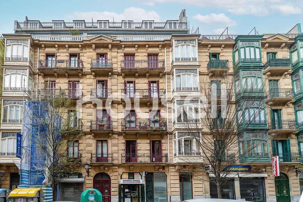 Condominium in Donostia, Basque Country 11522524