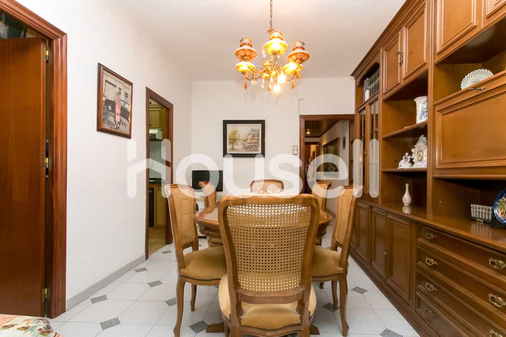 公寓 在 Cornellà de Llobregat, Catalunya 11522537