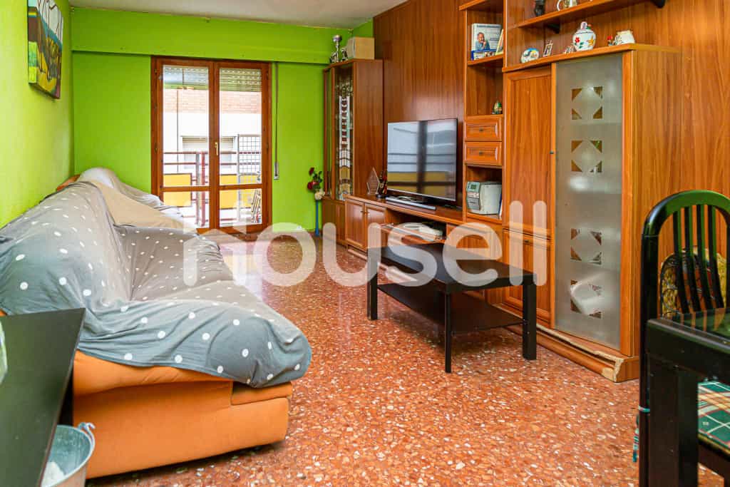 Condominium in Utebo, Aragon 11522562