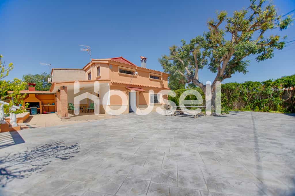 Casa nel La Pobla de Vallbona, Comunidad Valenciana 11522677