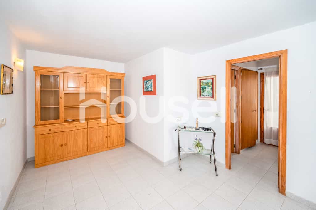 Condominium in Sant Antoni de Portmany, Illes Balears 11522904