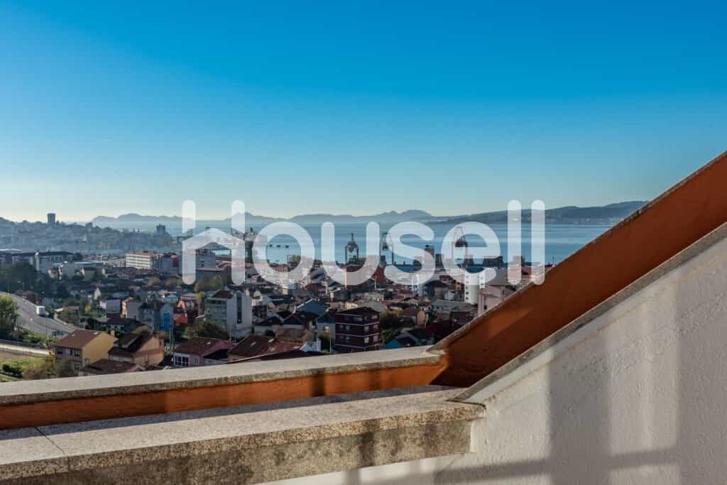 Condominium in Guixar, Galicia 11522923