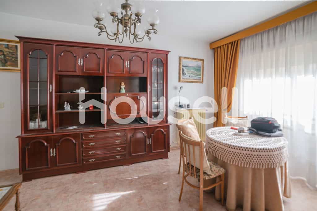 Condominium in Baza, Andalusia 11522925