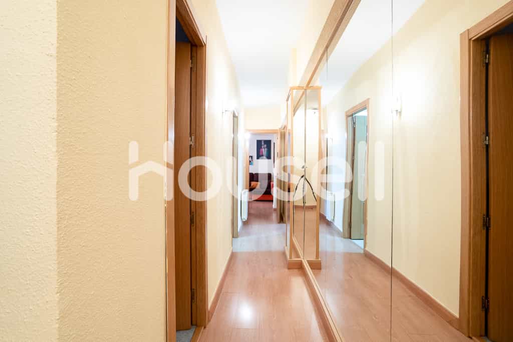 Condominium in Plasencia, Extremadura 11523010