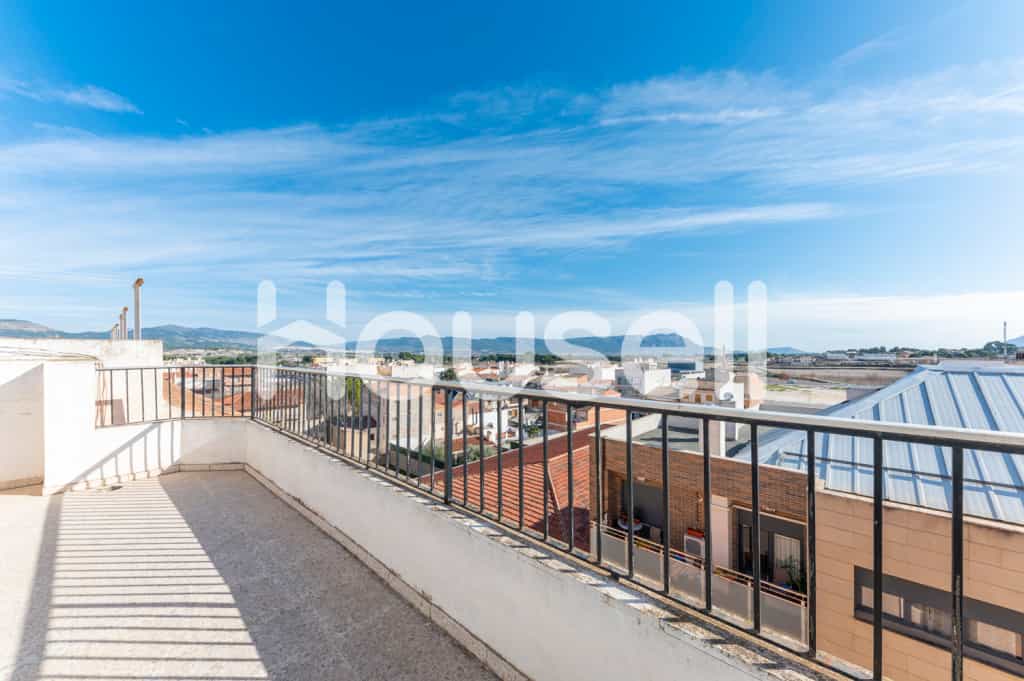 Condominium in Castalla, Comunidad Valenciana 11523030