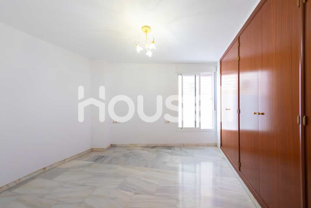 Condominium in Ciudad de Ceuta, Ceuta 11523031