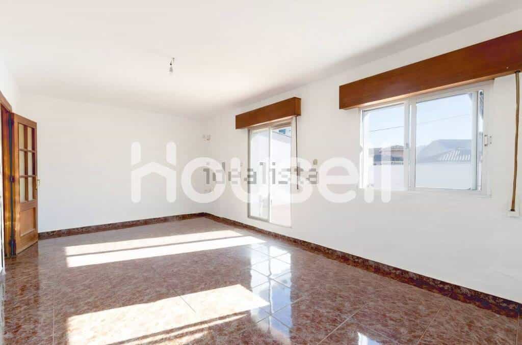 Condominium in Granada, Andalusia 11523062