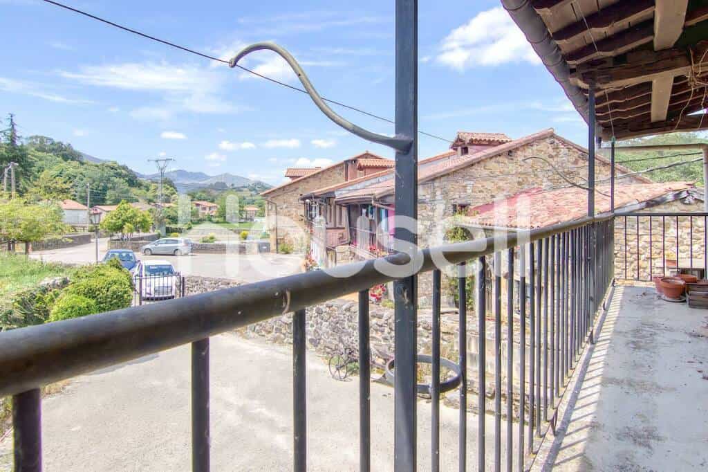 Dom w Lloreda, Cantabria 11523071